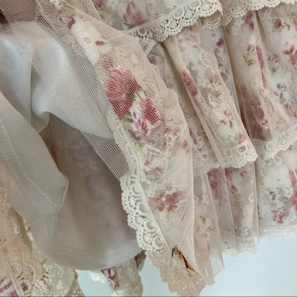 Kawaii Floral Lace Tulle Cake Layered Skirt - Picture 2 of 3